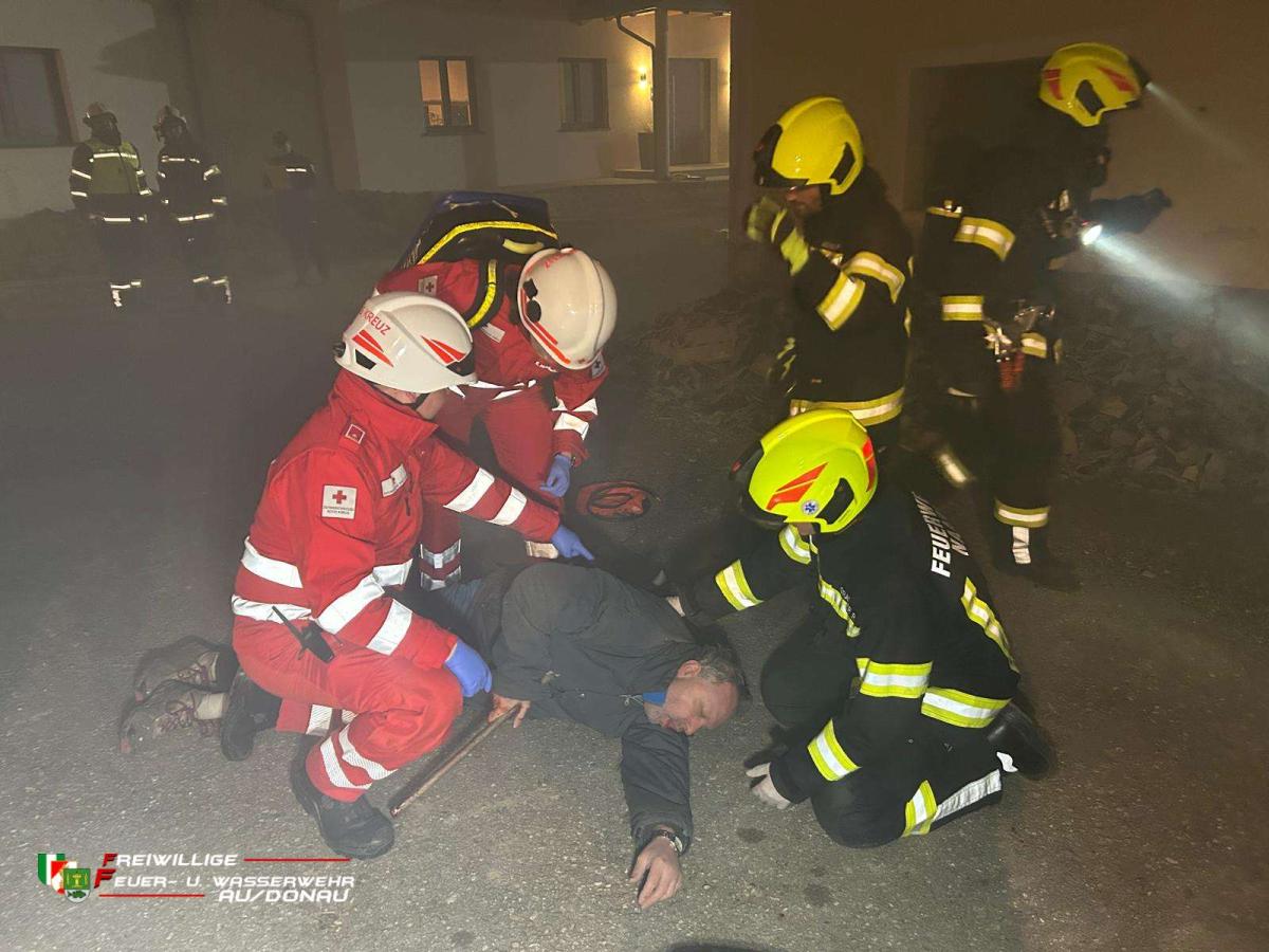 K160081a40ba7-2b66-4d03-a139-1d876ebe28d5jpg1