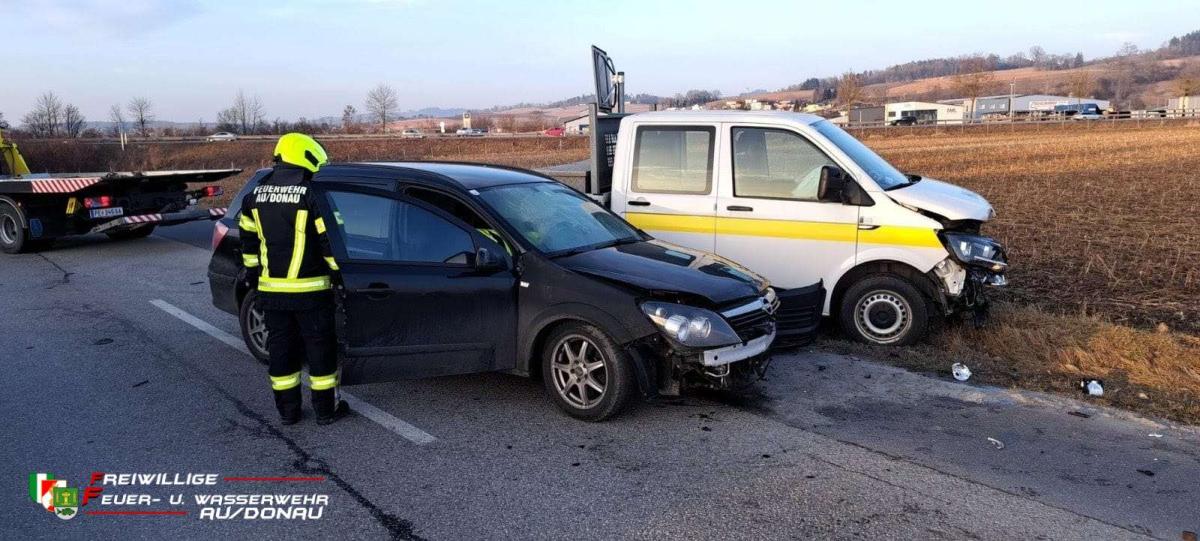 K1600WhatsApp-Image-2026-02-10-at-230411jpeg0