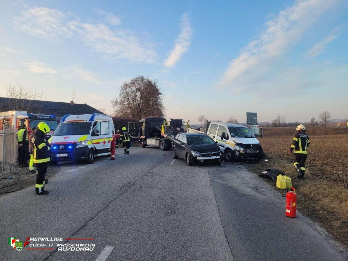 K1600WhatsApp-Image-2026-02-10-at-230516jpeg1